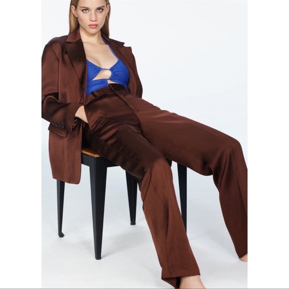 Zara Set - Brown Satin Effect Flowy Blazer with Pockets & High Waist Pants - Picture 7 of 16